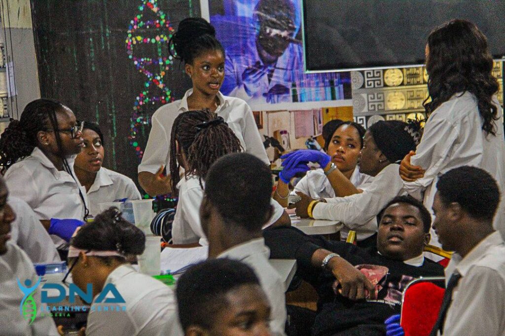 490018878_1005706834995092_1852538654678634493_n-1024x683 DNALC Nigeria in 2025: Raising the next generation STEM workforce through intensive hands-on research/laboratory experience