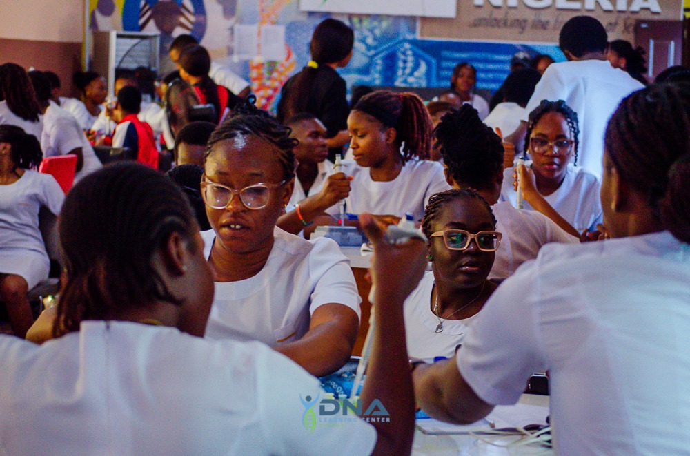 559282019_1149281193970988_7015645855943845355_n DNALC Nigeria in 2025: Raising the next generation STEM workforce through intensive hands-on research/laboratory experience