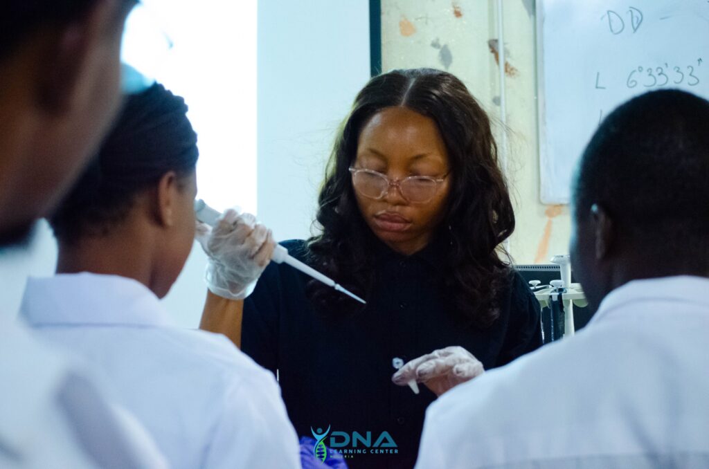 573075163_1163687955863645_8642596837559552131_n-1024x678 DNALC Nigeria in 2025: Raising the next generation STEM workforce through intensive hands-on research/laboratory experience